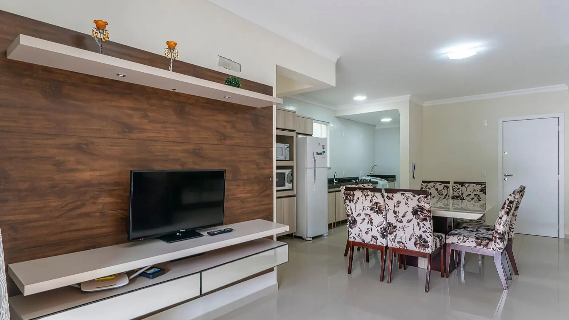 Appartamento Aluguel Apartamento 3 Quartos S 1 Suite Bombas Brasile